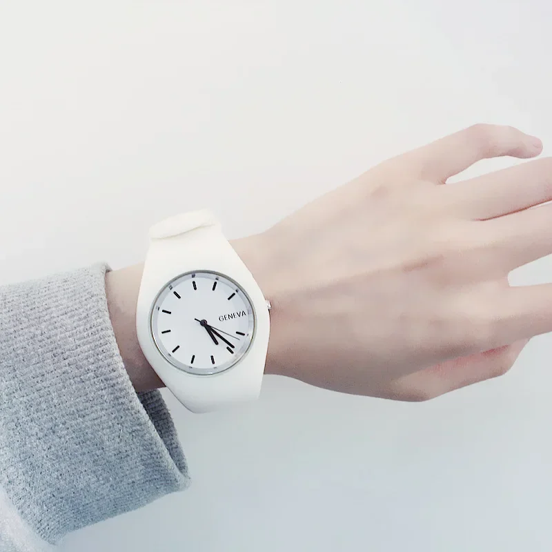 남자 시계 여자 크림 색상 울트라 얇은 패션 선물 실리 - Silicone Band Women 리뷰 및 가격